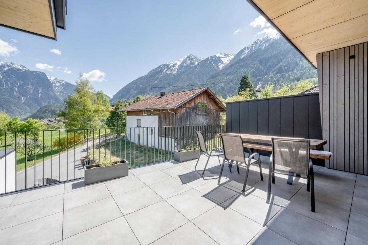 Mountain Moments Lägenhet Sautens Exteriör bild